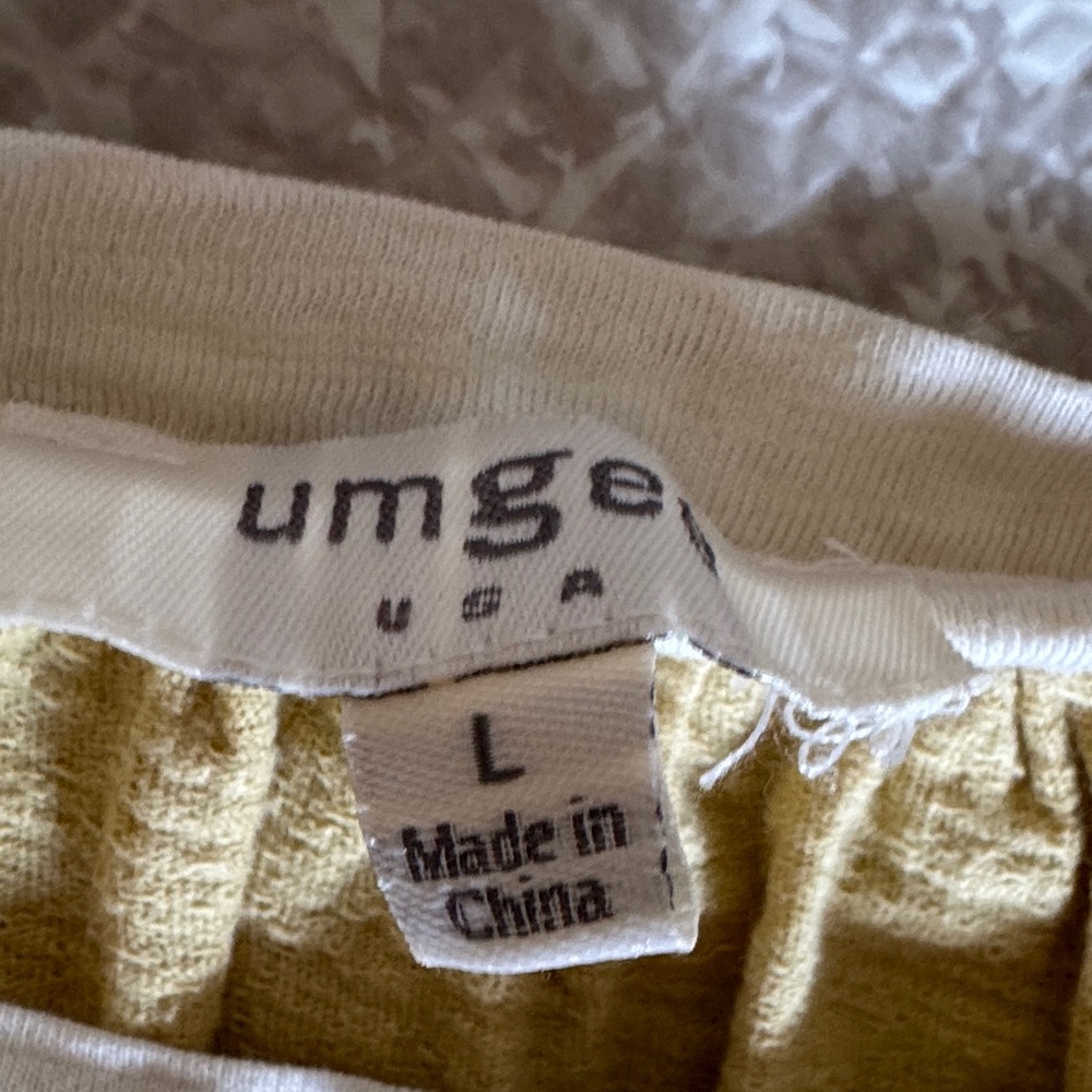 Umgee Yellow & White Puff-Sleeve Floral Mix Top - Picture 2 of 13